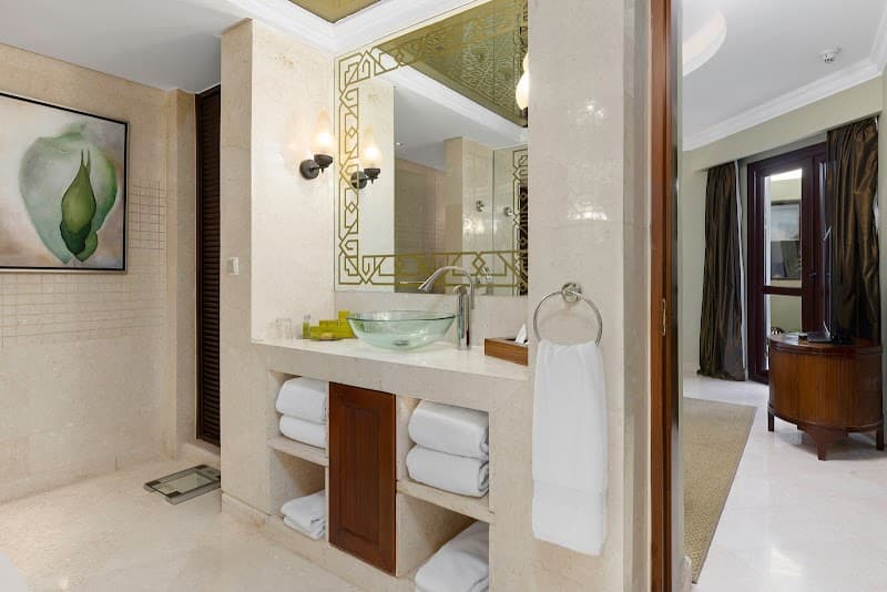 Hilton Luxor Resort & Spa unclassified