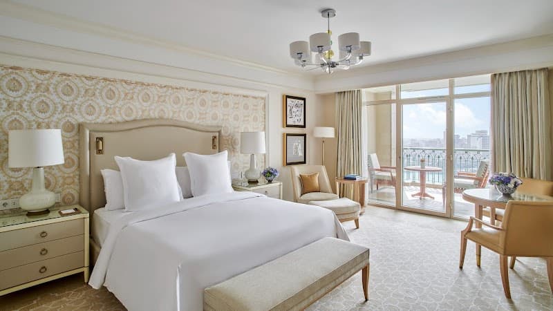 Four Seasons Nile Plaza guest_room