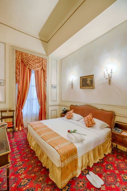 Paradise Inn - Le Metropole Hotel unclassified